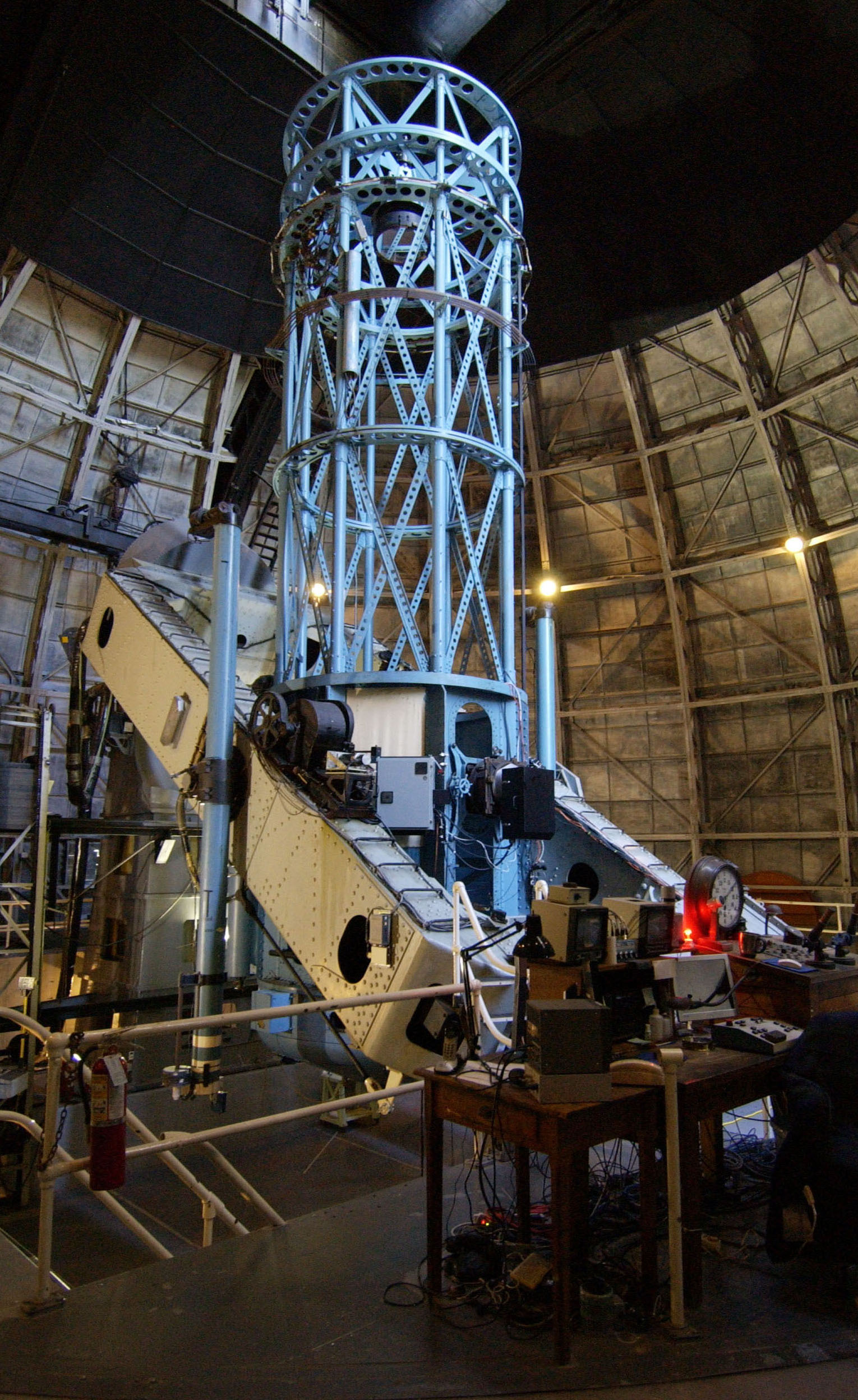 The 100 inch Hooker Telescope at the Mount Wilson Observatory